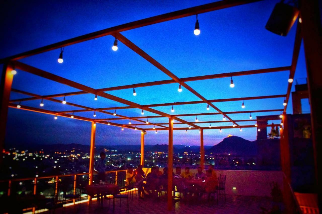 Hotel Kurabar Kothi Udaipur Eksteriør bilde