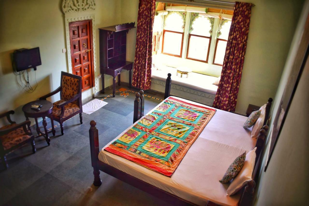 Hotel Kurabar Kothi Udaipur Eksteriør bilde